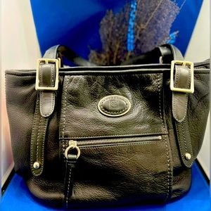 Giani Bernini black leather whip stitch– Minty fresh condition!